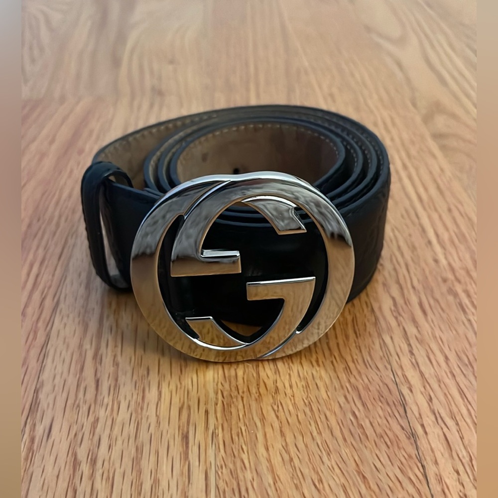 Gucci Interlocking G Buckle Black Belt - 100% Authentic
